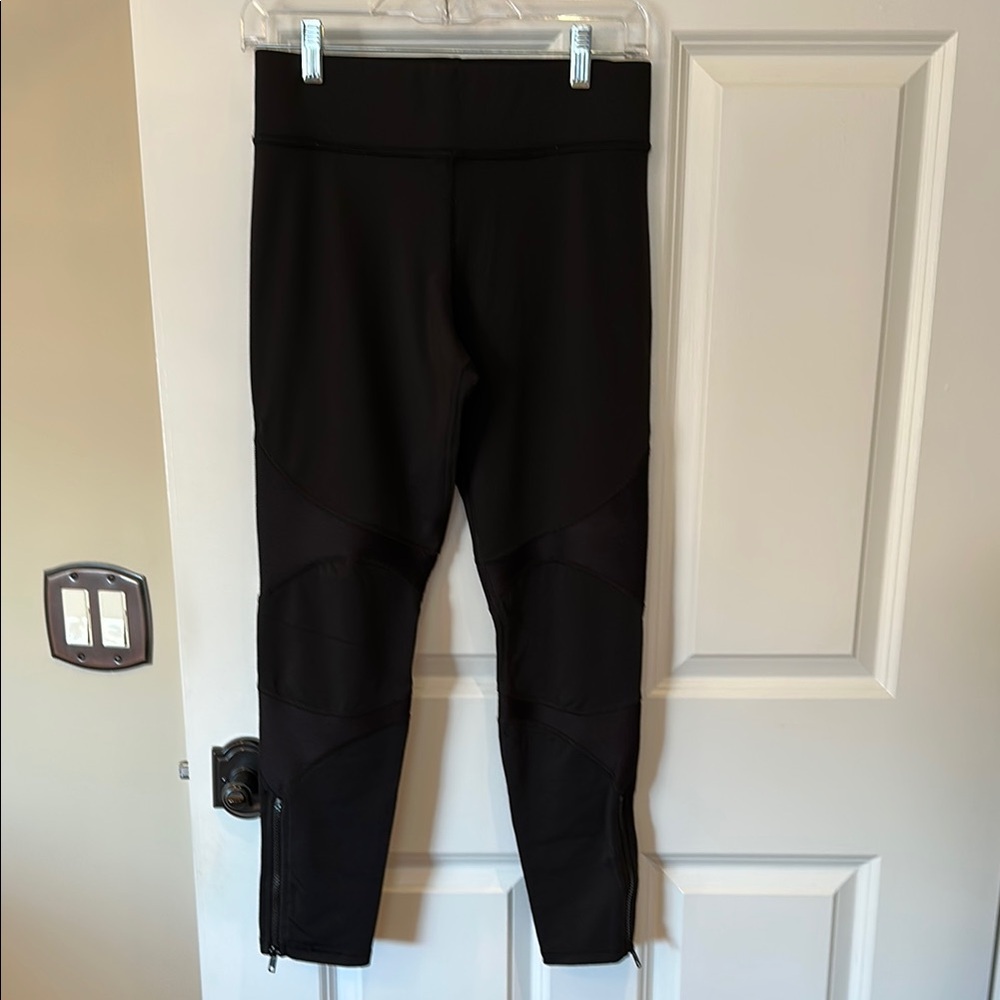 MICHI Black Leggings
